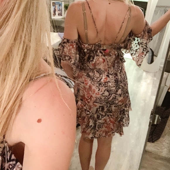 Frilly, shiny, feminine spaghetti strap dress - Picture 5 of 6